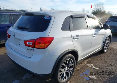2017 Mitsubishi Outlander Sport 2.0 Le из США, поврежденный, VIN JA4AP3AU0HZ005297